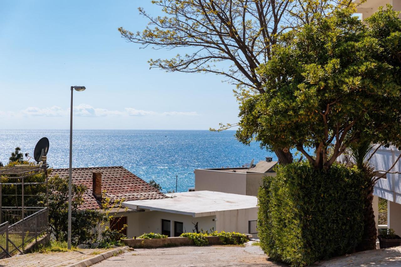 Passiflora Apartment - Near The Sea Bar Exterior photo